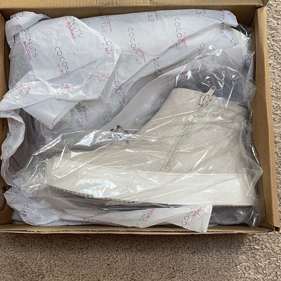 Coconuts by Matisse shoes Dawson white size 6m - Picture 3 of 8